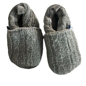 TongYouYuan 12 month infant slipper sweater material floral print gray